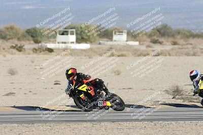 media/Dec-07-2025-CVMA (Sun) [[3e7d2de5dc]]/Race 9-Formula UL Shootout/